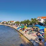 Apartment Maslenica