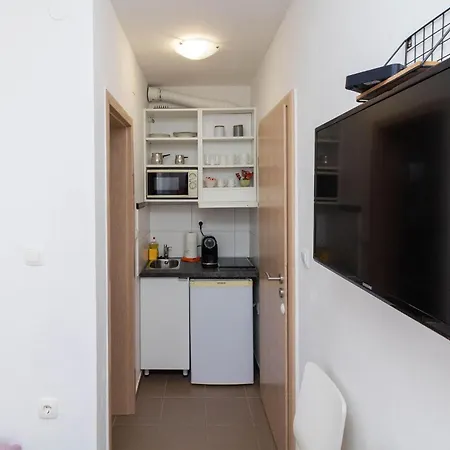 Apartment Maslenica *